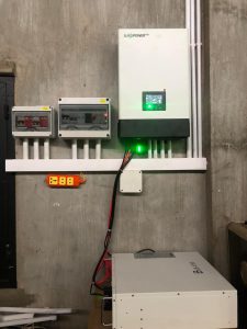 Hệ 8Kw hoà lưới bám tải có lưu trữ