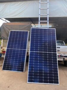 Hệ 8Kw hoà lưới bám tải có lưu trữ