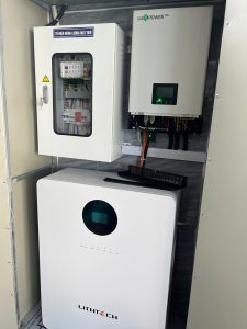 Hệ thống điện năng lượng mặt trời 8kW có lưu trữ 14kWh