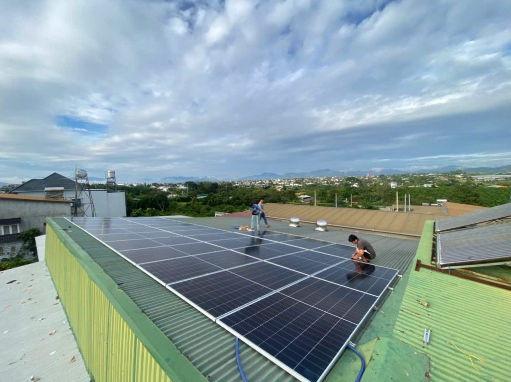 Hệ thống điện năng lượng mặt trời hoà lưới bám tải 1 pha 10kW