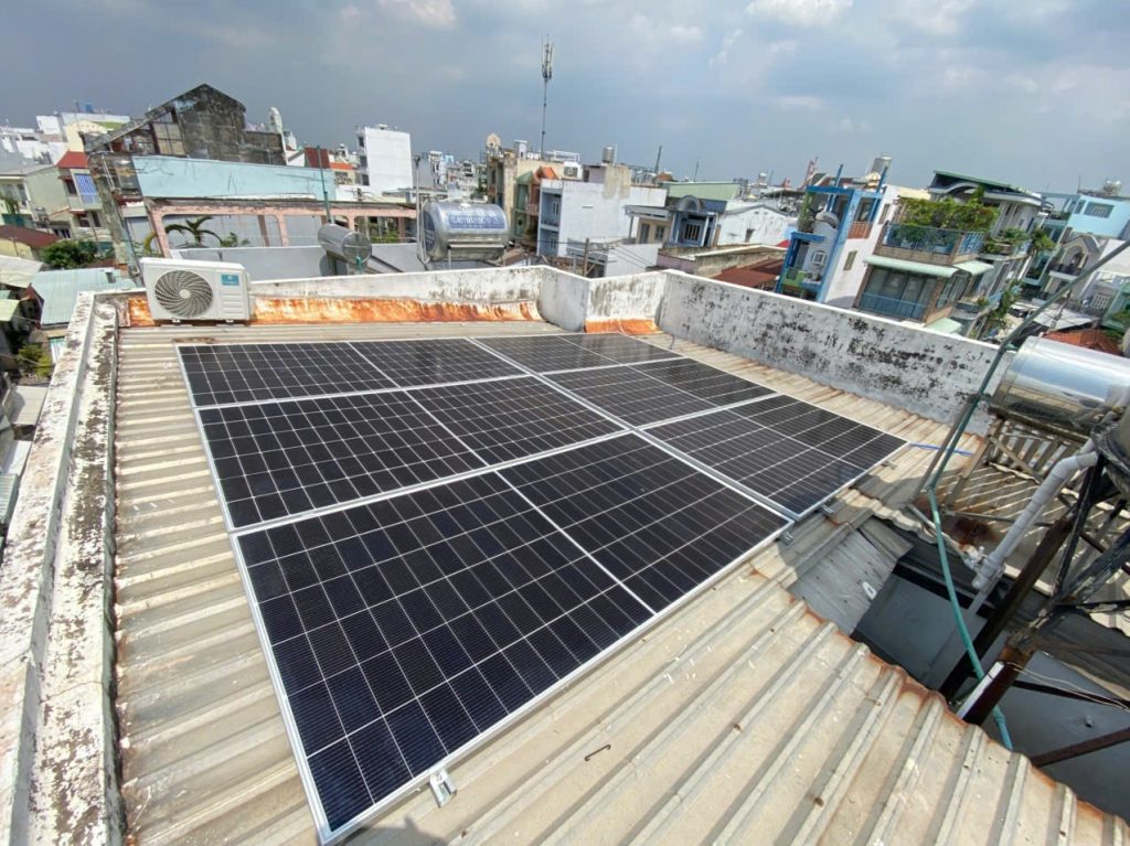 Hệ thống điện năng lượng mặt trời hoà lưới bám tải 1 pha 5kW