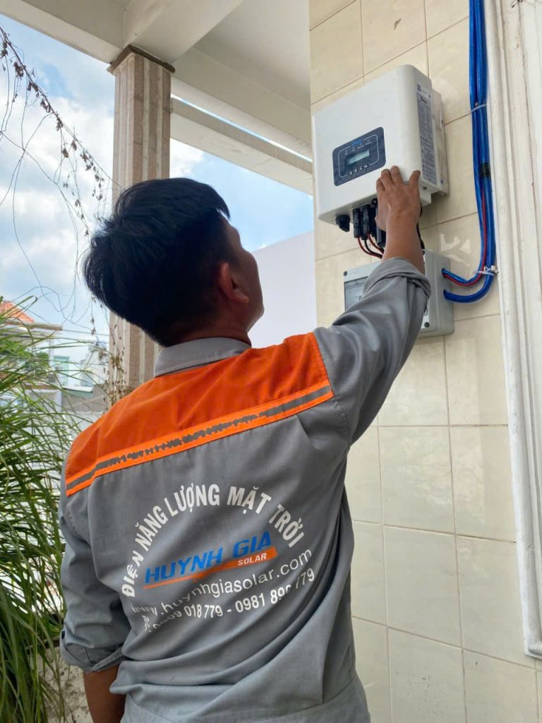 Hệ thống điện năng lượng mặt trời hoà lưới bám tải 1 pha 5kW